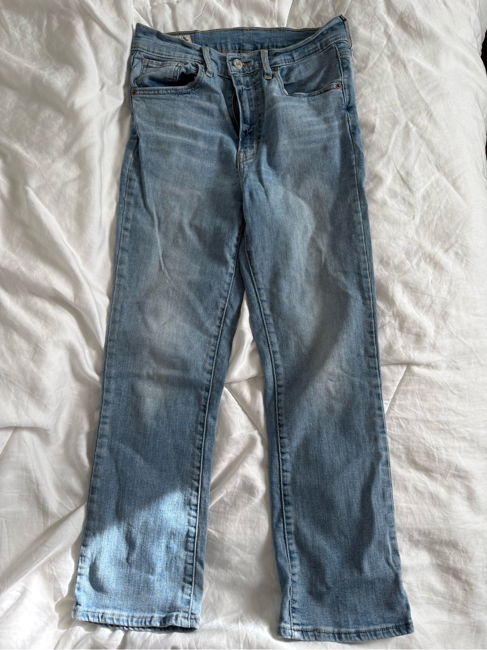 Levis Premium High Rise Straight Leg Crop Jeans Light Wash Denim 27
